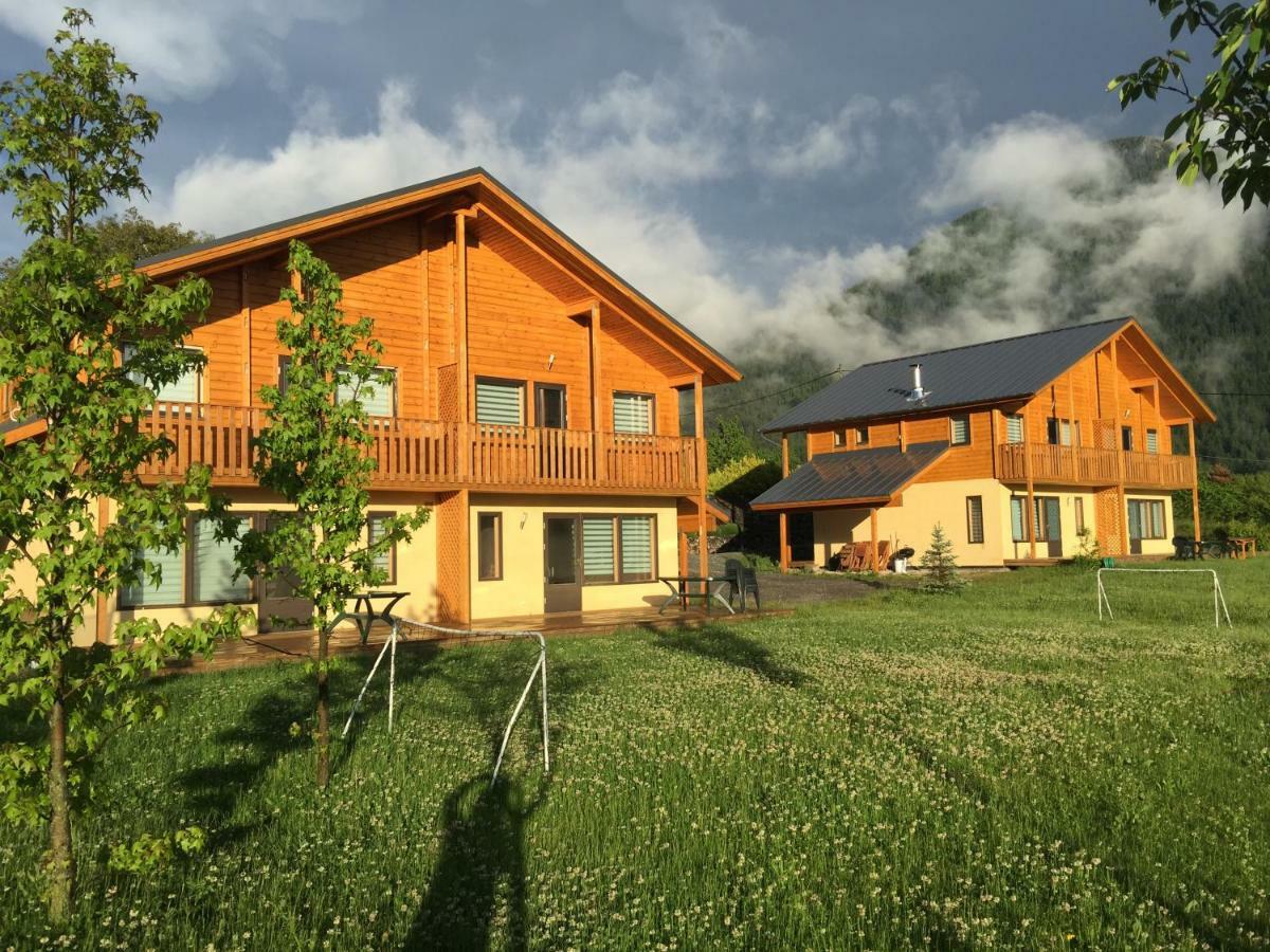 Les Chalets Fleurs De France - Kota Saint-Dalmas Bagian luar foto